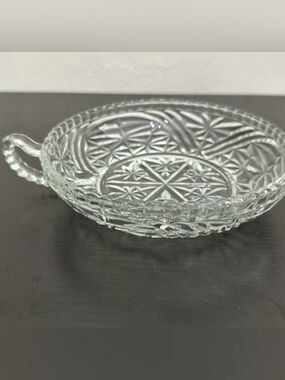 Anchor Hocking Thousand Line Stars & Bars Vintage 6” Clear Nappy Bowl Dish